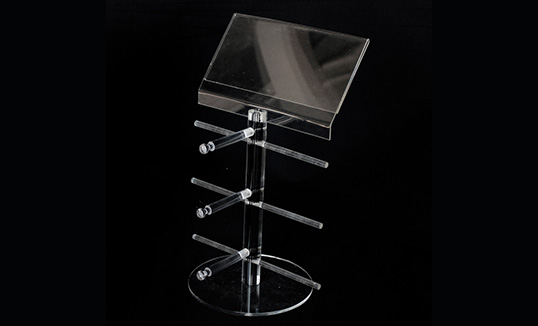 如何分辨亞克力展架的品質(zhì)？